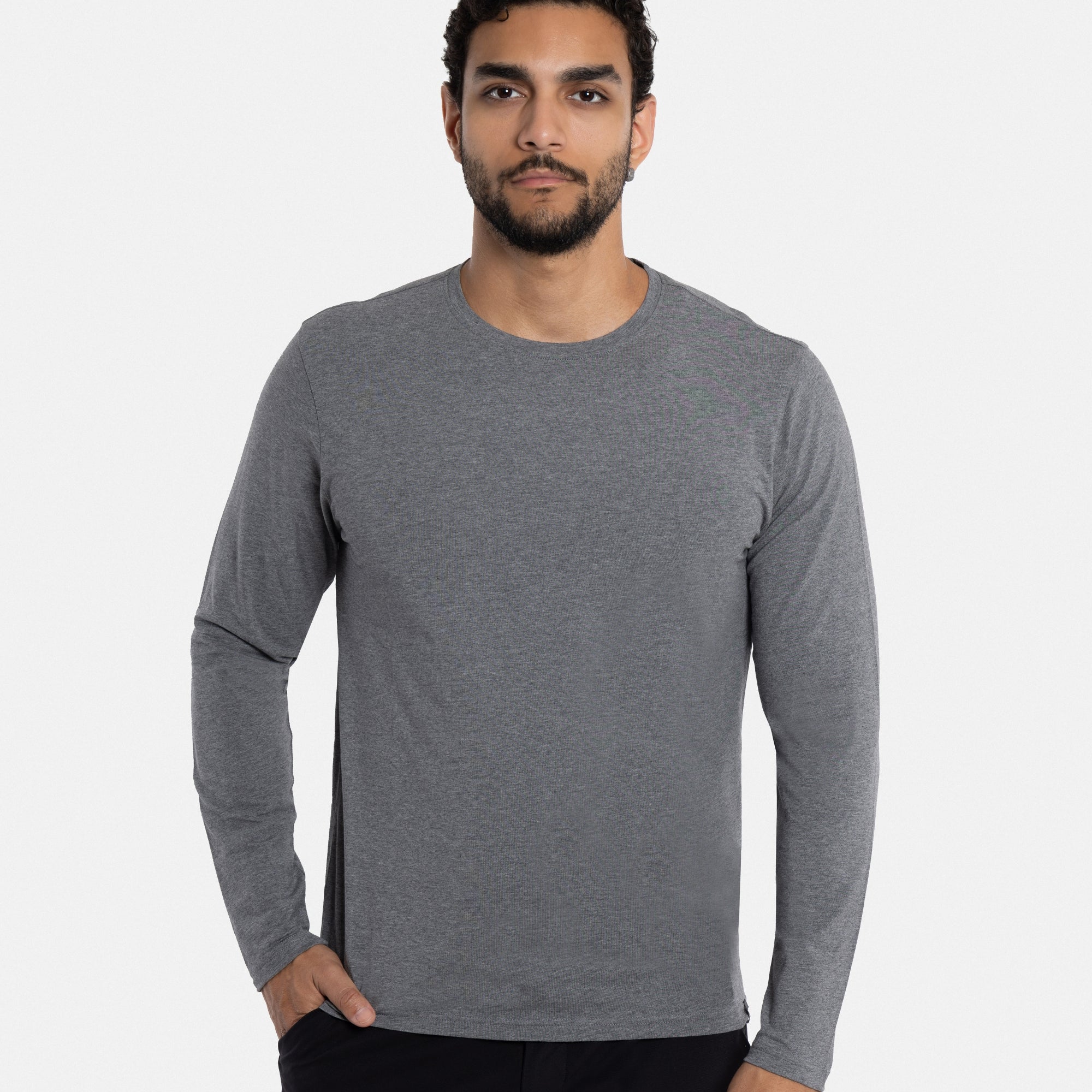 X RAY Men's Classic Long Sleeve Crewneck T-shirt