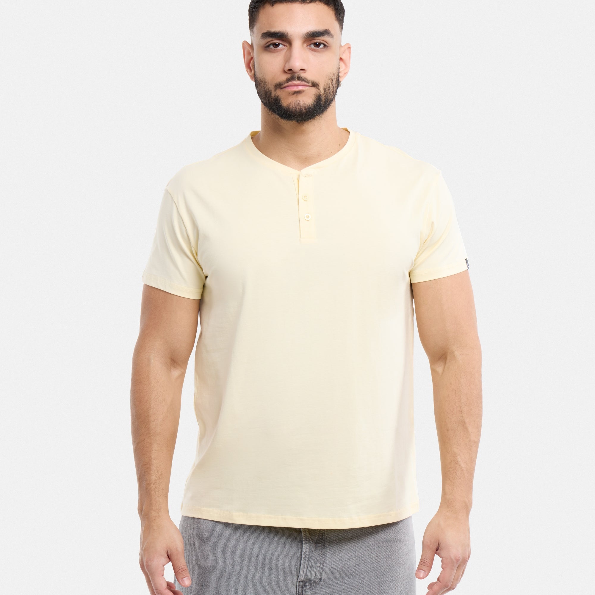 #XMTS-27014 The Classic Comfort Henley Tee