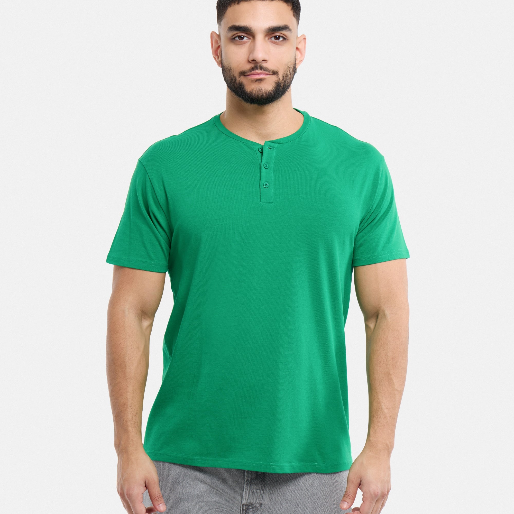 #XMTS-27014 The Classic Comfort Henley Tee