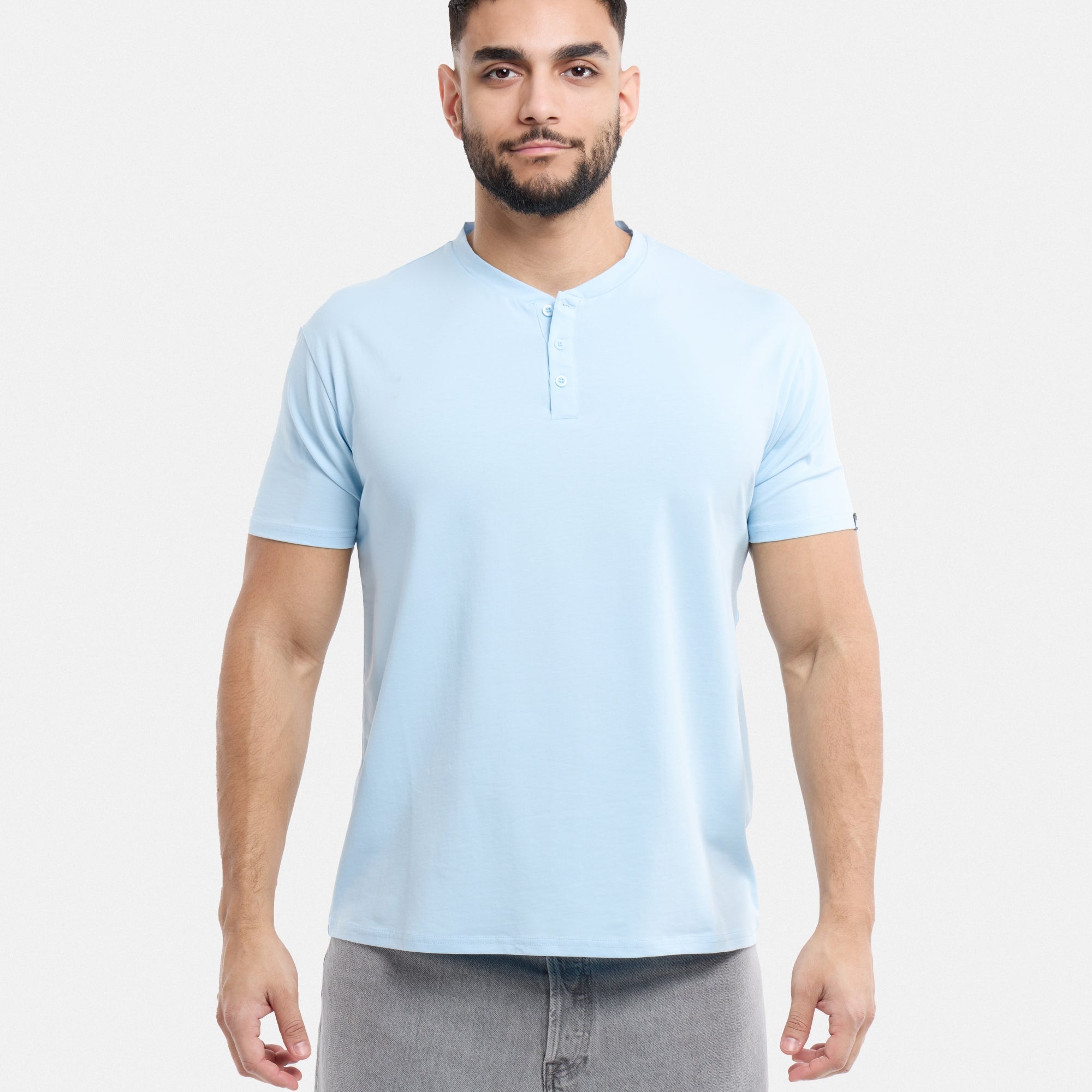 #XMTS-27014 The Classic Comfort Henley Tee