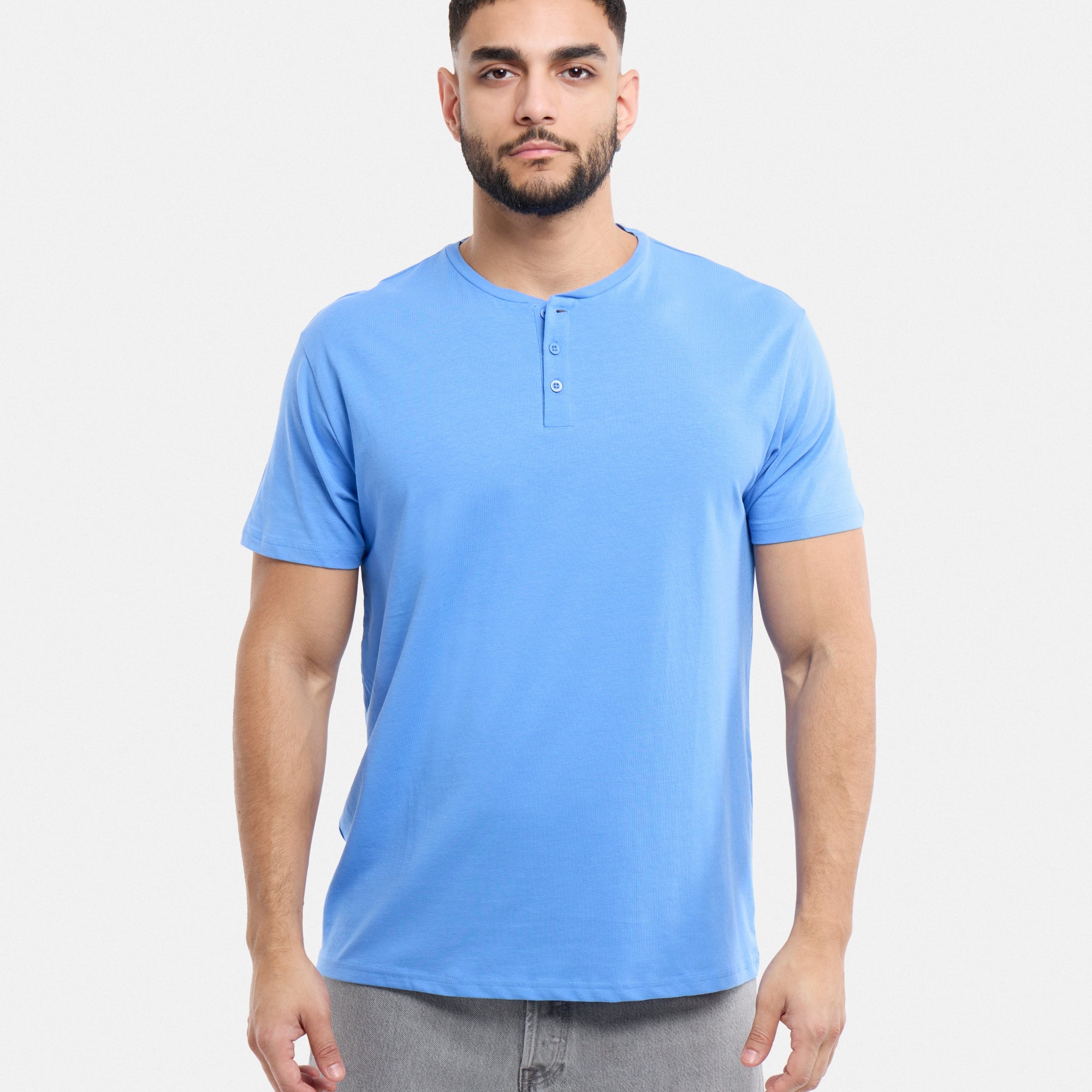 #XMTS-27014 The Classic Comfort Henley Tee