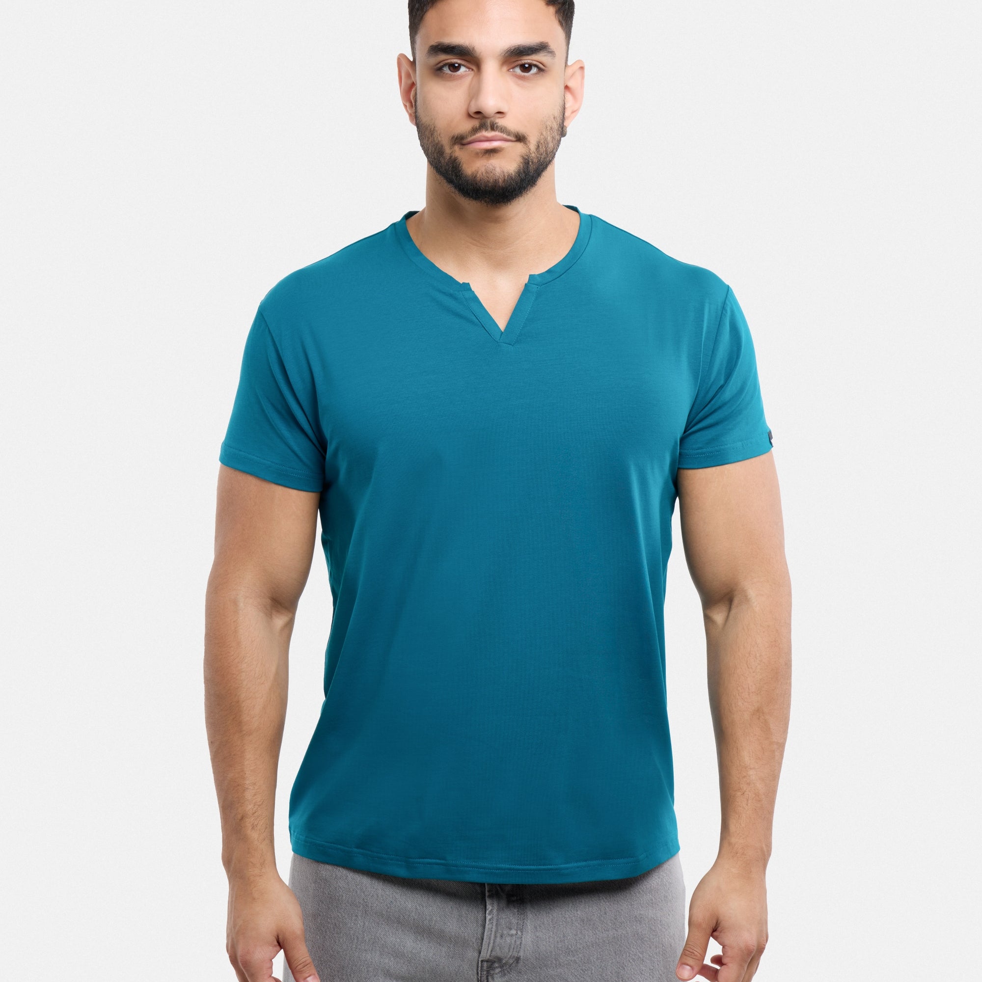 X RAY Men's Basic V-Notch Neck Short Sleeve Split Neck T-Shirtt