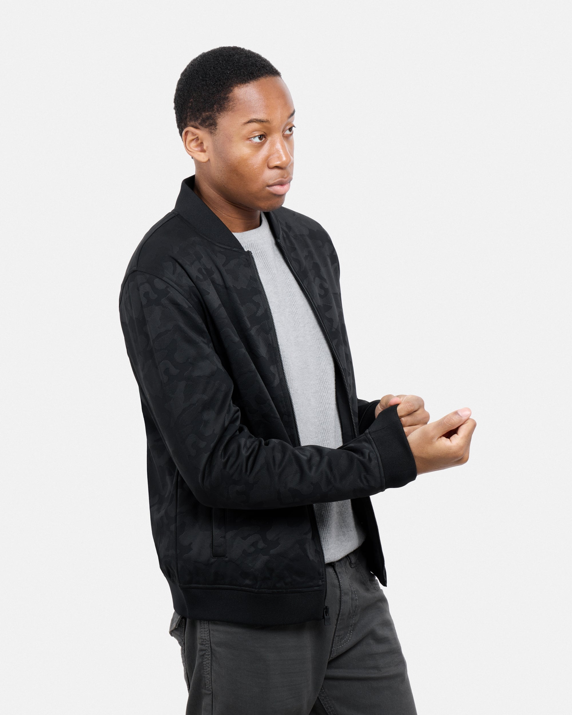 #XMJK-84027 Camouflage Jacquard Soft Shell Bomber Jacket-thumbmail-3