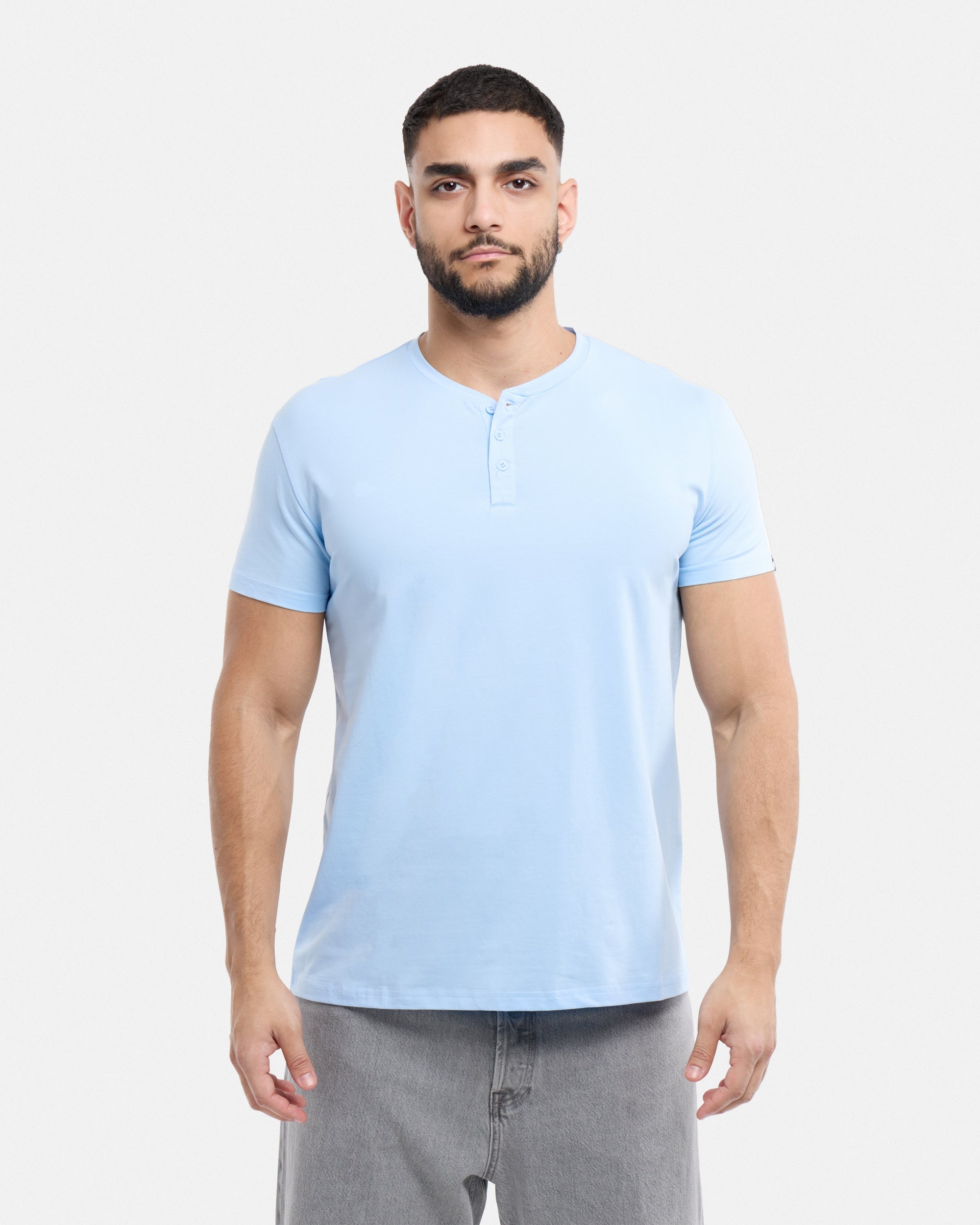 #XMTS-27014 The Classic Comfort Henley Tee