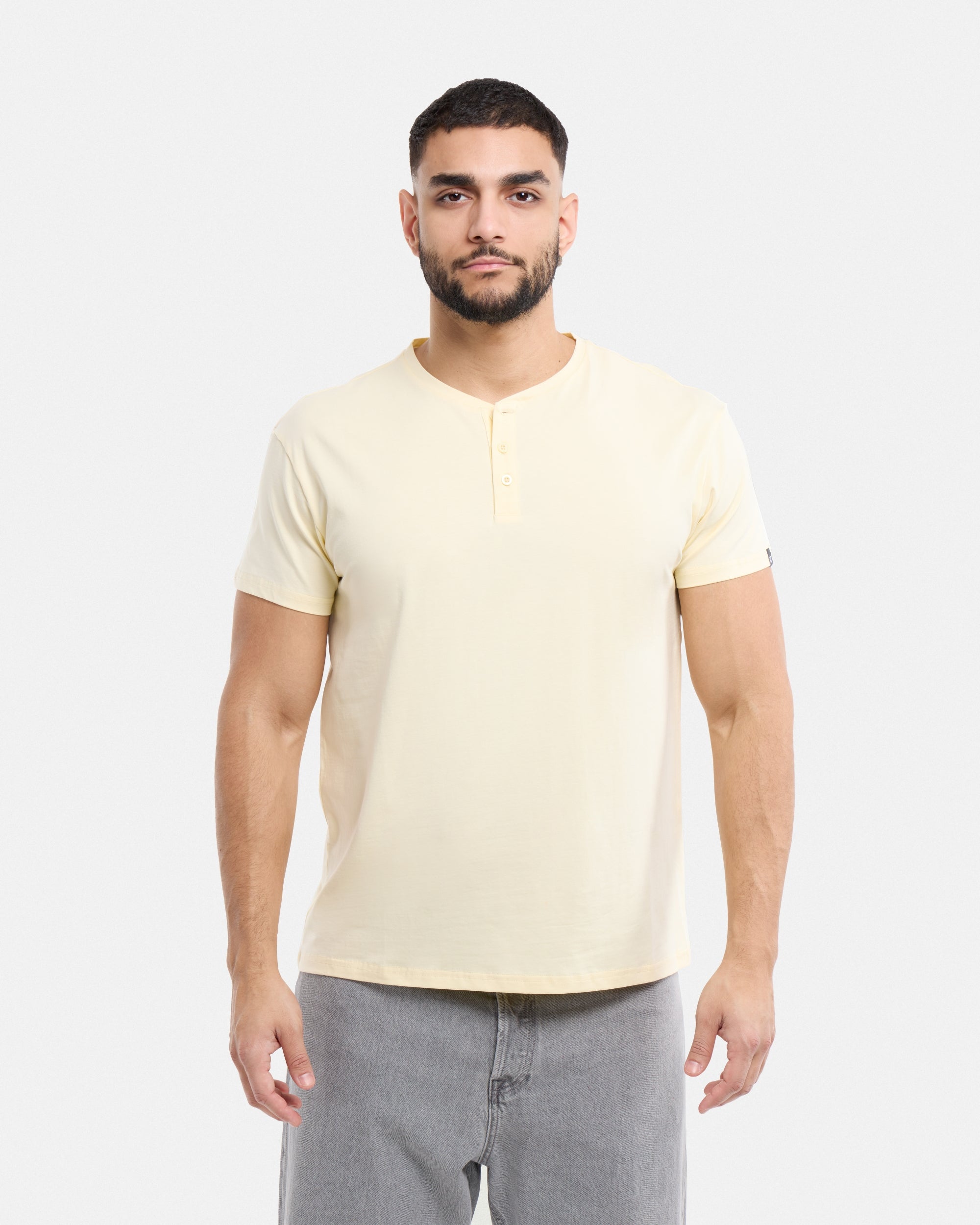 #XMTS-27014 The Classic Comfort Henley Tee