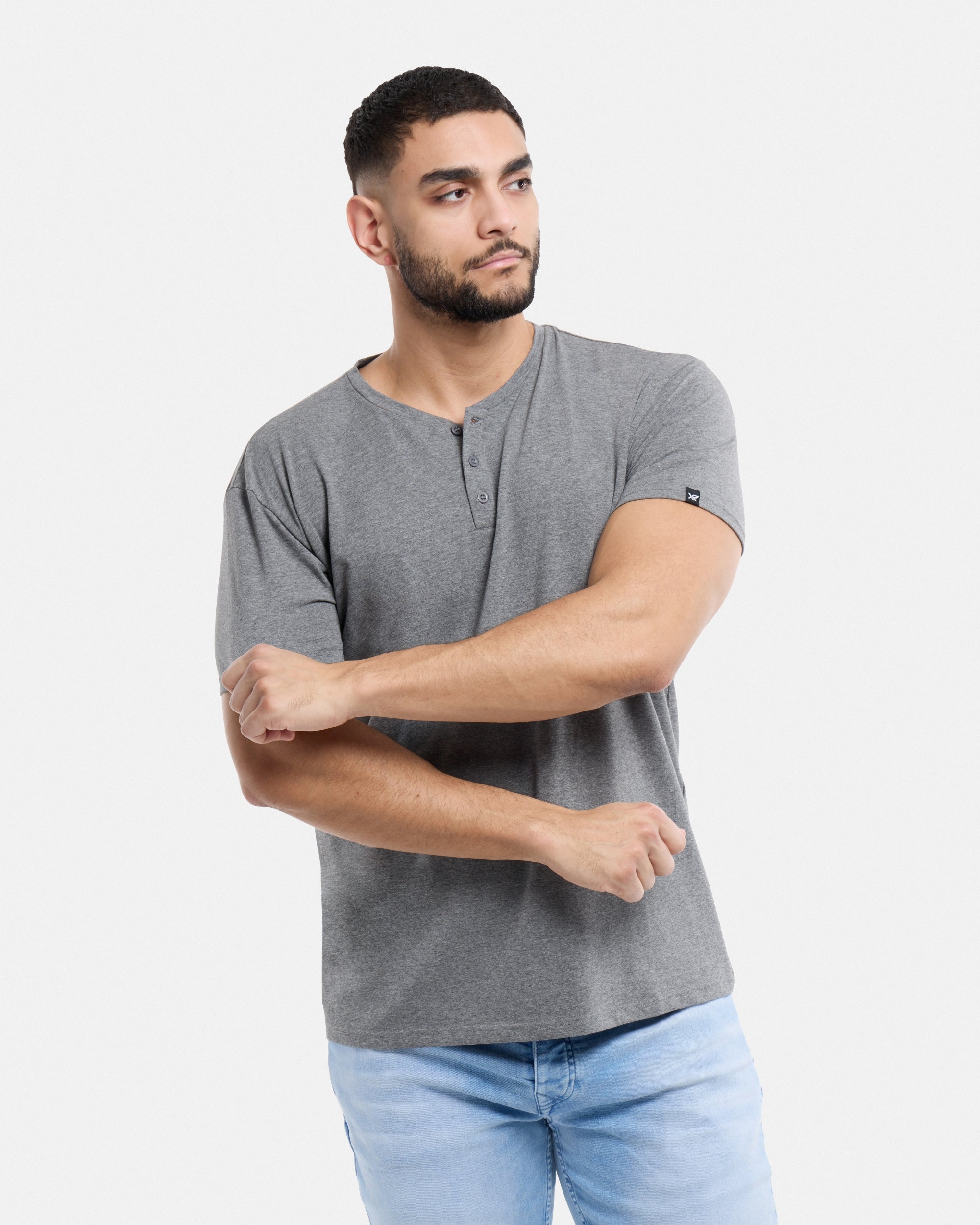 XMTS-27014 The Classic Comfort Henley Tee – X-RAY JEANS