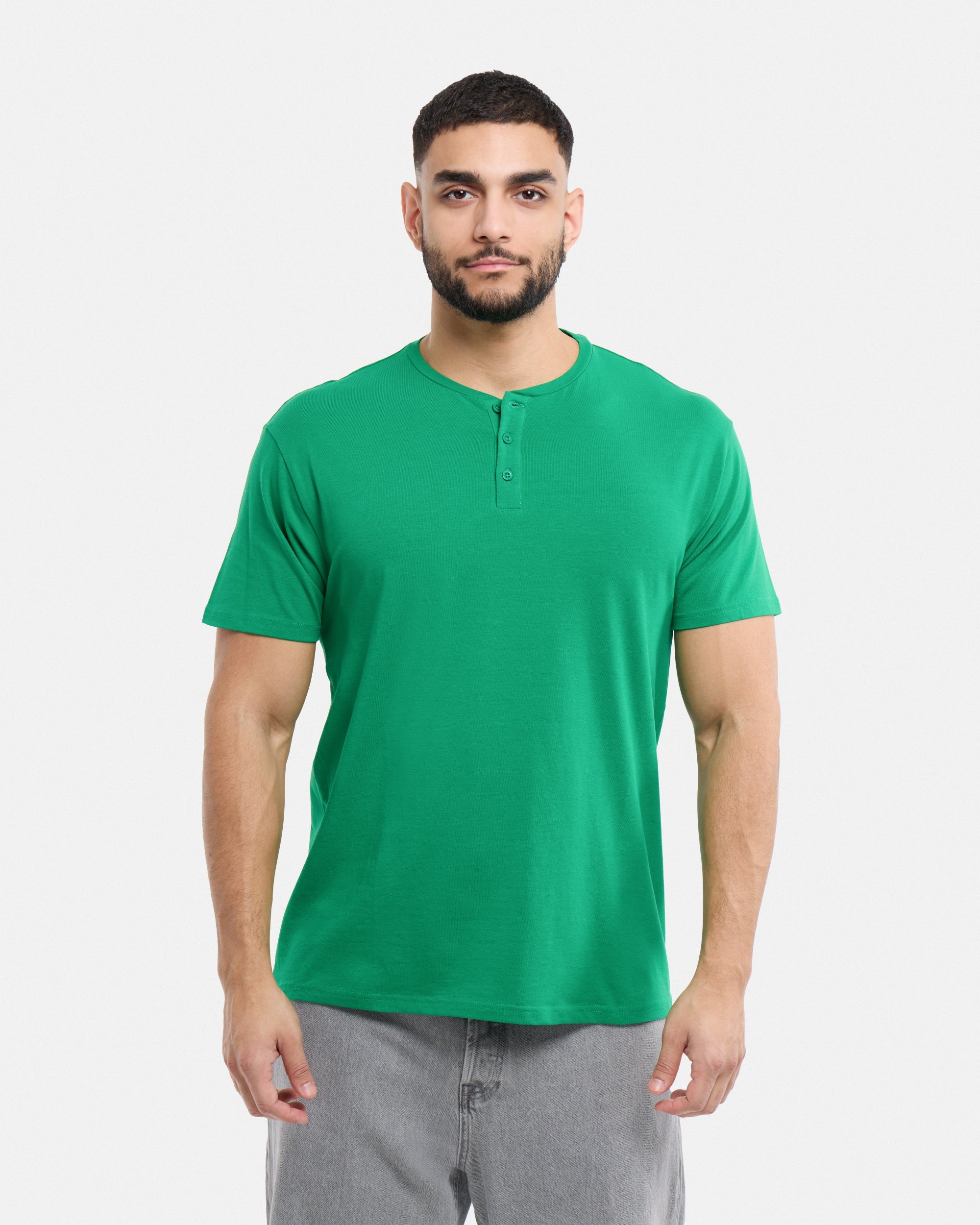 #XMTS-27014 The Classic Comfort Henley Tee