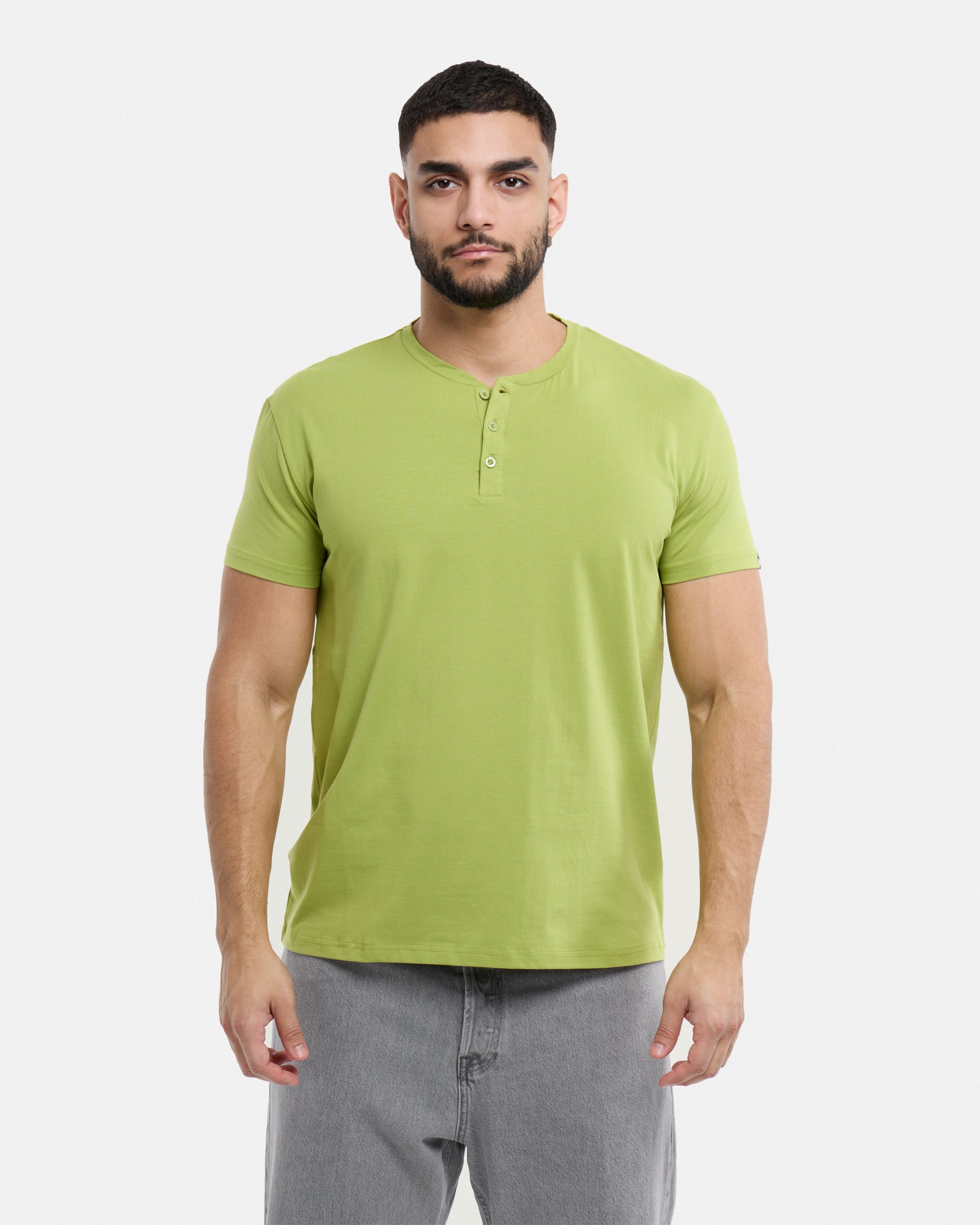 #XMTS-27014 The Classic Comfort Henley Tee