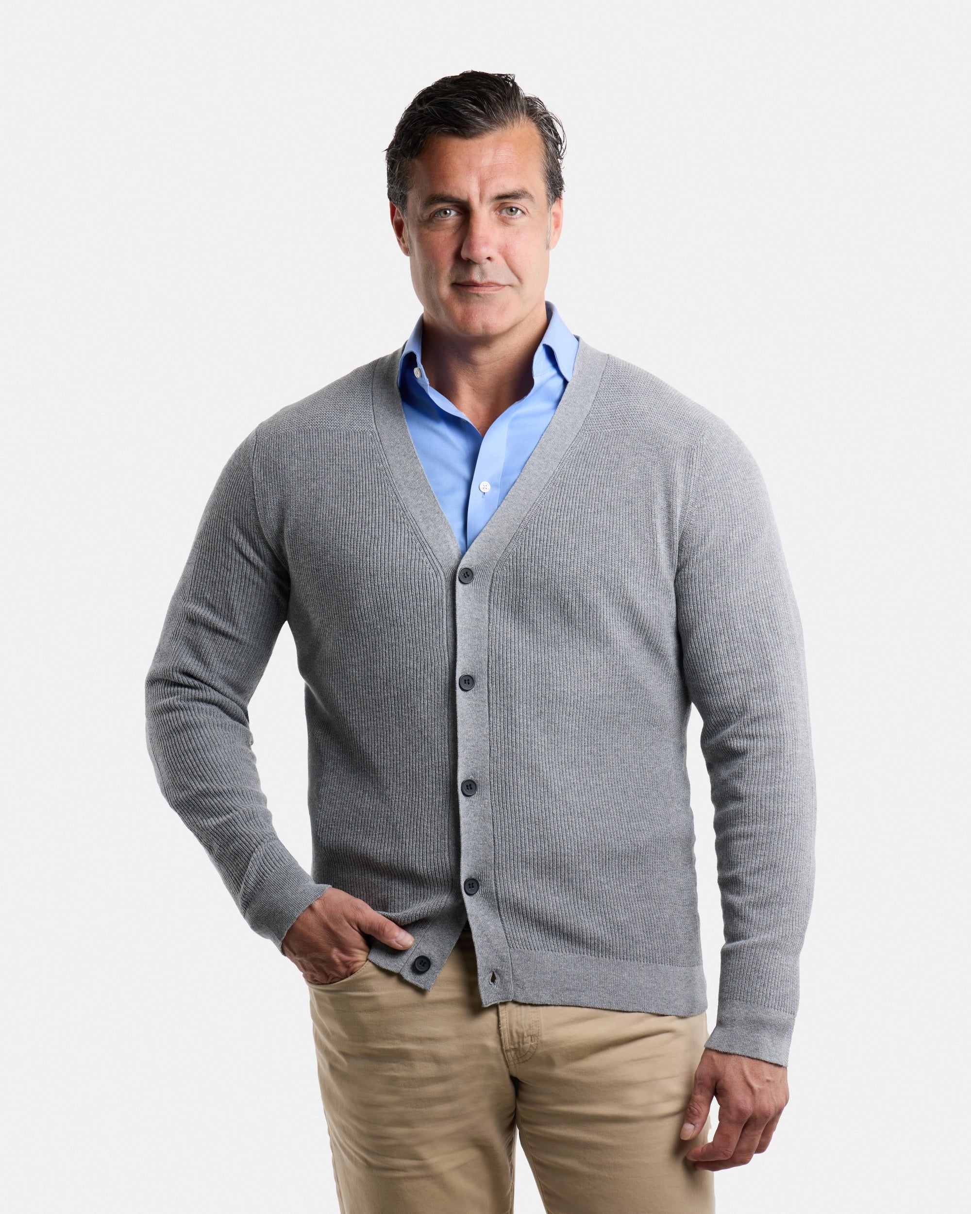 #XMW-39138 The Classic Cotton Cardigan