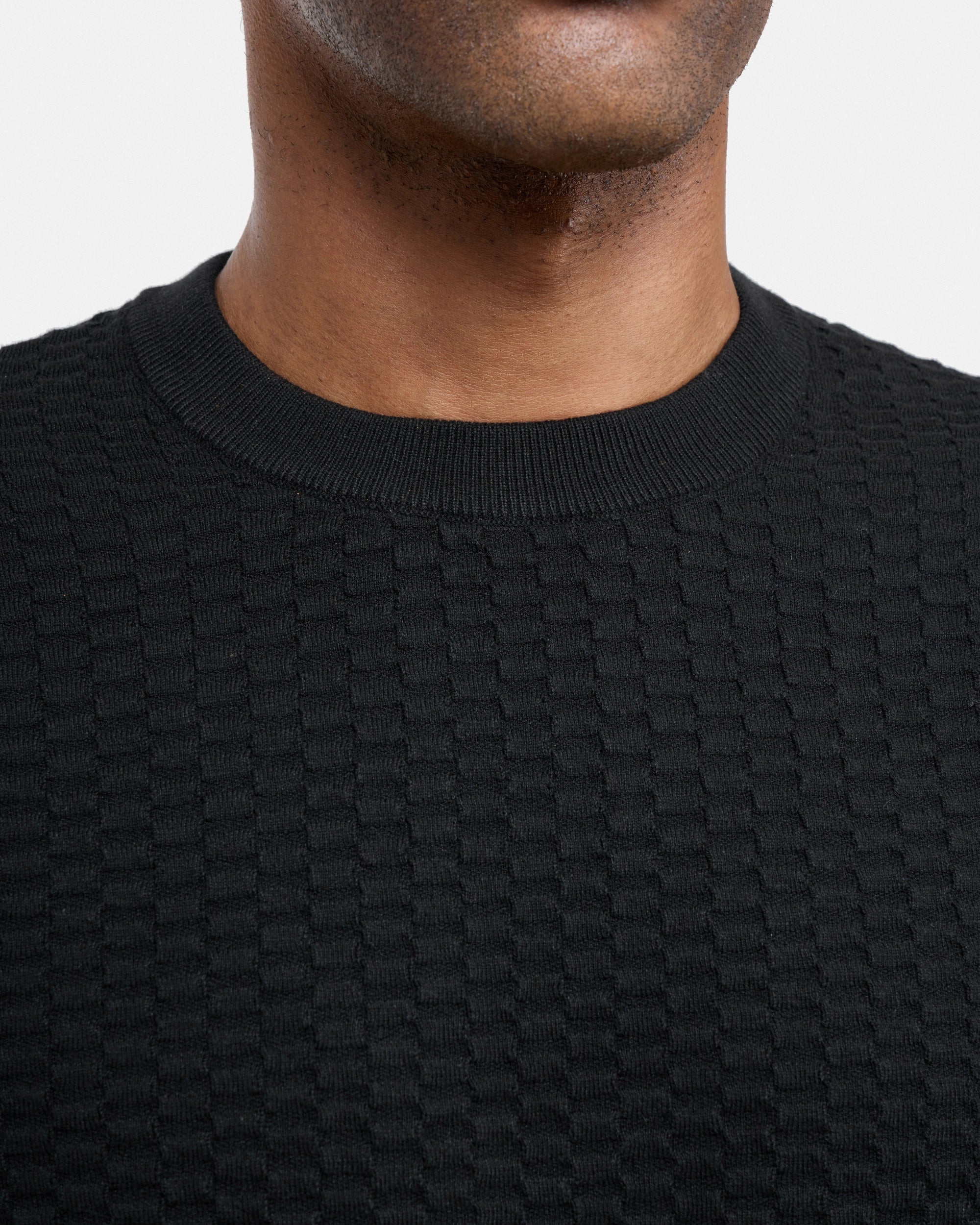 #XRSW3100612 Checkered Short Sleeve Crew Sweater-thumbmail-6
