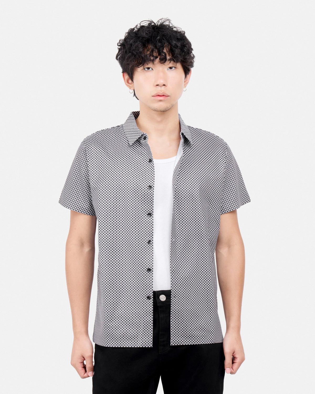 #XRTPM8101740 Herringbone Printed Short Sleeve Button-Up Shirt-thumbmail-1